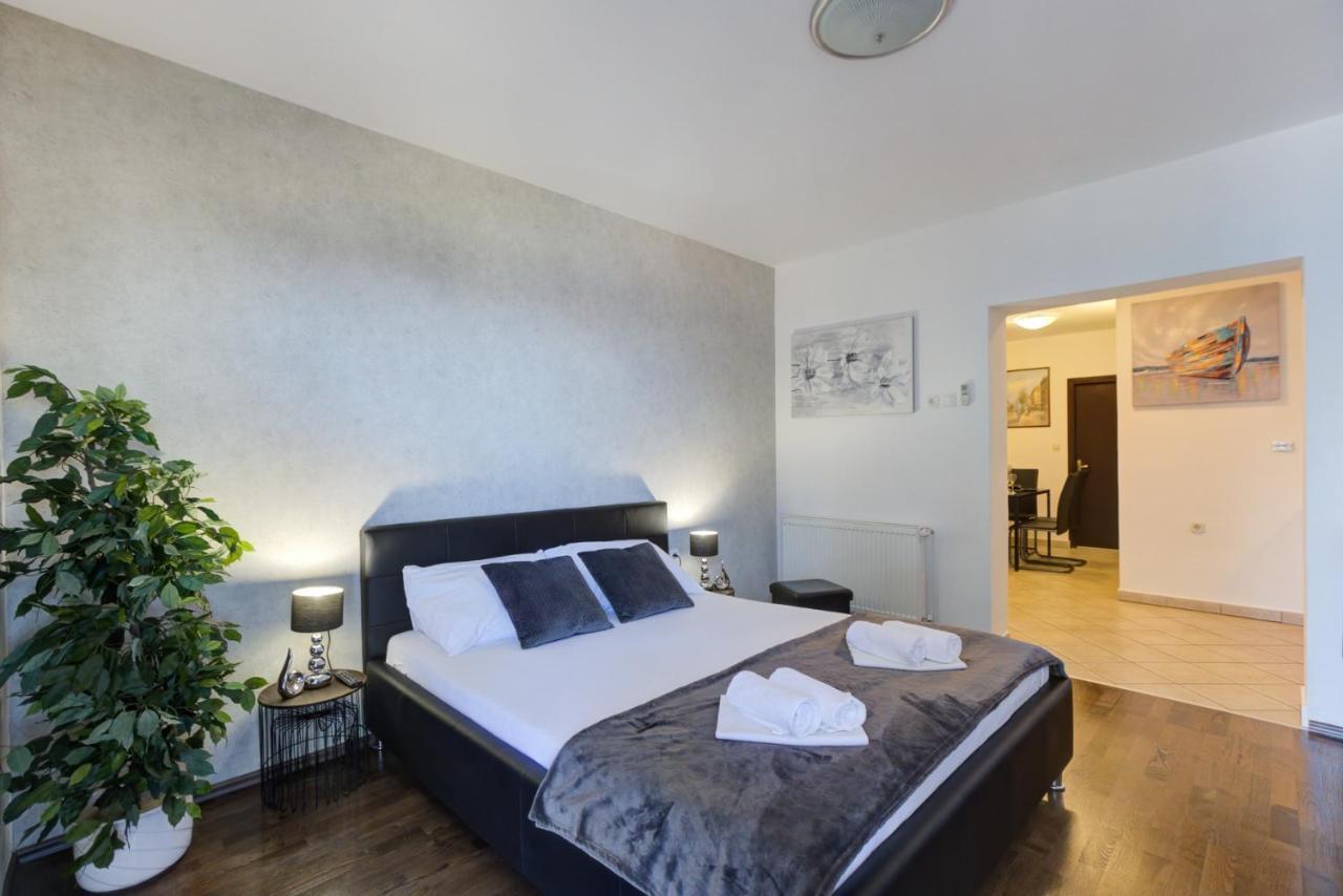 Apartments Matia Senj  Exterior foto