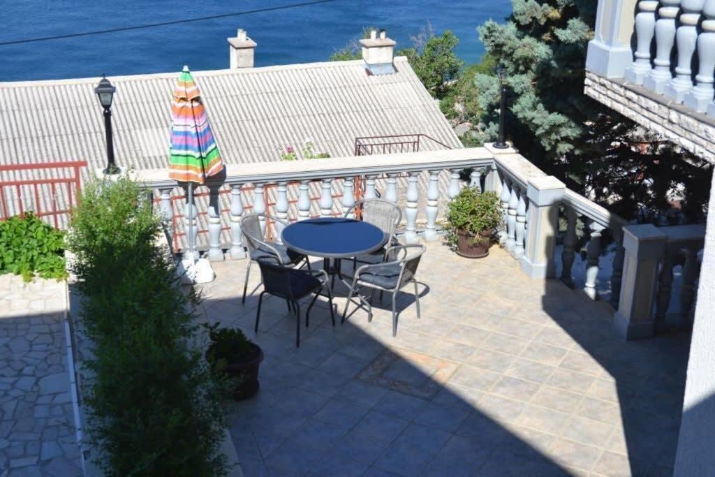 Apartments Matia Senj  Exterior foto