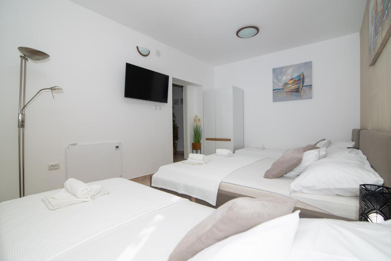 Apartments Matia Senj  Exterior foto
