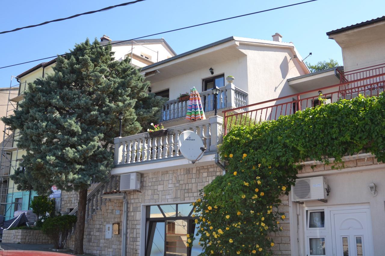 Apartments Matia Senj  Exterior foto